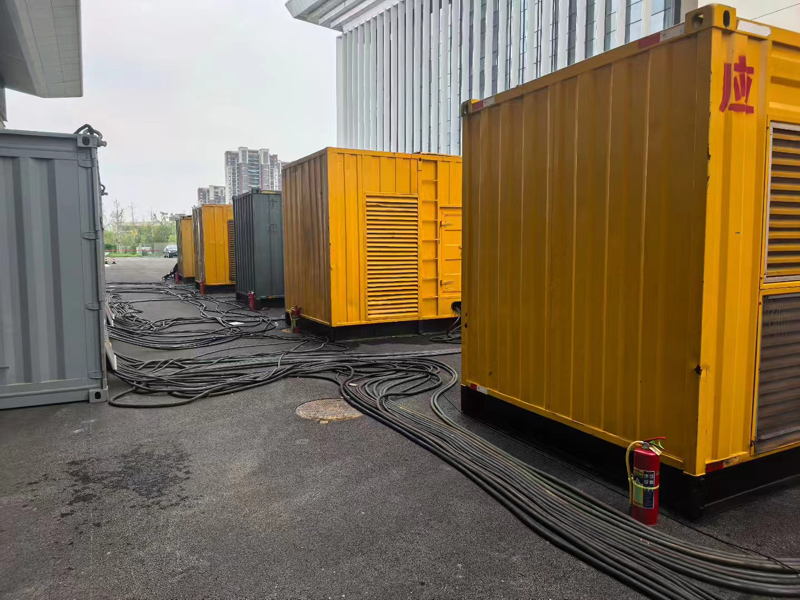 驿城不同季节柴油发电机组保养有哪些注意事项?